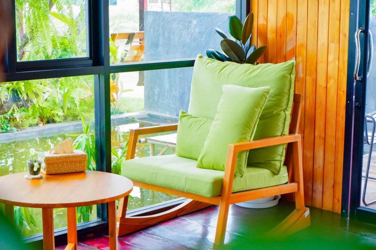 Srihome ยายศรีโฮมแอนแคมป์ปิ้ง Ban Don Tum