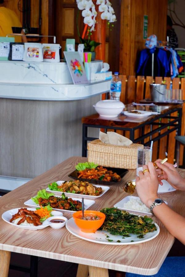 Srihome ยายศรีโฮมแอนแคมป์ปิ้ง Privatunterkunft